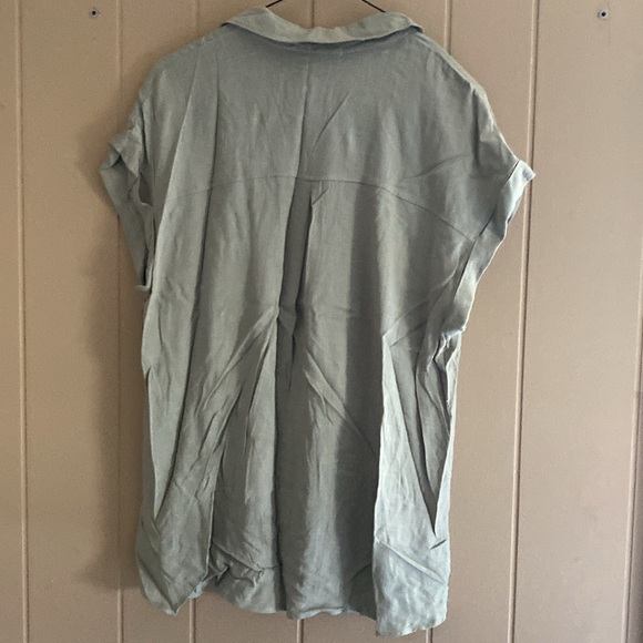Ladies size large green short sleeve shirt by beceel - Picture 3 of 5